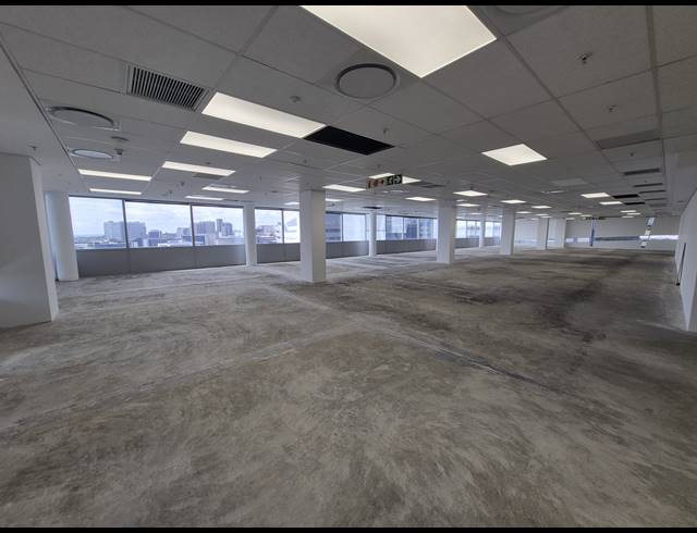 799M² OFFICE TO LET IN SANDTON CENTRAL